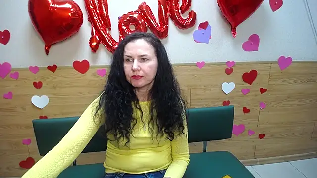 Snapshot of Miroslava_Happi chatting on March 2025 09:21:01 AM Miroslava Happi online show from March 2025 09:21:01 AM