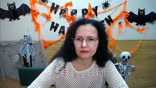 Snapshot of Miroslava_Happi chatting on November 2025 06:41:01 AM Miroslava Happi online show from November 2025 06:41:01 AM