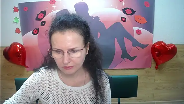 Snapshot of Miroslava_Happi chatting on October 2025 05:53:01 AM Miroslava Happi online show from October 2025 05:53:01 AM