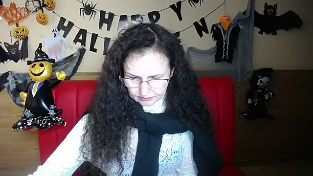 Snapshot of Miroslava_Happi chatting on October 2025 06:34:01 AM Miroslava Happi online show from October 2025 06:34:01 AM