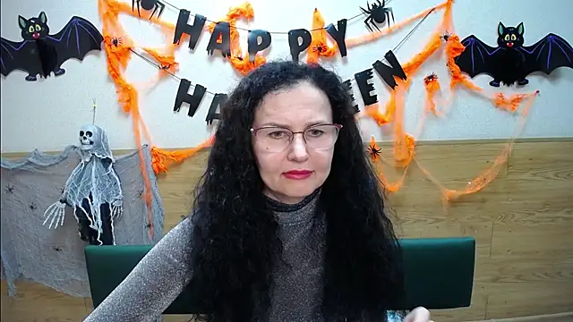 Snapshot of Miroslava_Happi chatting on November 2025 06:40:02 AM Miroslava Happi online show from November 2025 06:40:02 AM