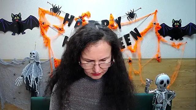 Snapshot of Miroslava_Happi chatting on October 2025 06:58:02 AM Miroslava Happi online show from October 2025 06:58:02 AM