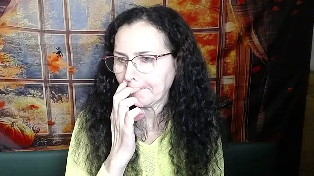 Snapshot of Miroslava_Happi chatting on December 2025 06:34:02 AM Miroslava Happi online show from December 2025 06:34:02 AM