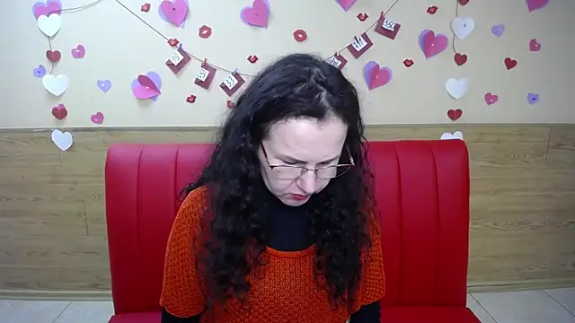 Snapshot of Miroslava_Happi chatting on March 2025 10:11:02 AM Miroslava Happi online show from March 2025 10:11:02 AM