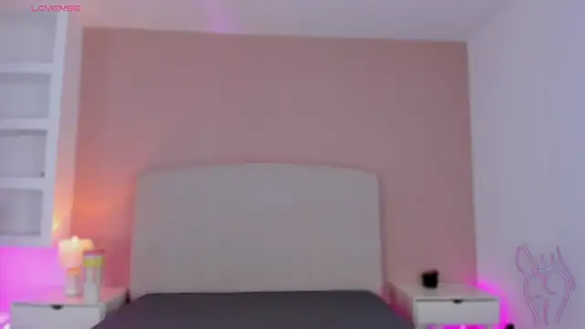 Snapshot of emmiily_z chatting on July 2026 07:35:01 PM emmiily z online show from July 2026 07:35:01 PM