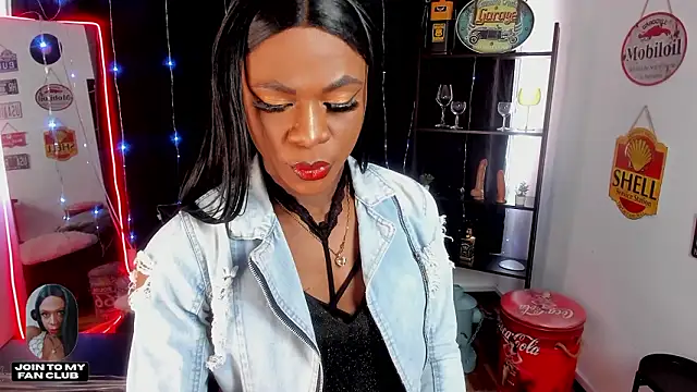 anuvyz miller  online show from February 2026 01:00:02 PM