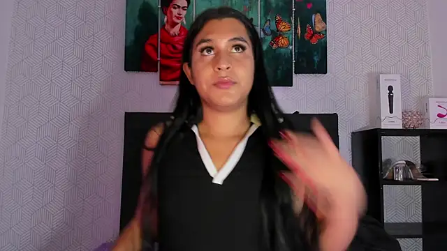 Snapshot of Selena_fox7 chatting on November 2025 03:21:01 AM Selena fox7 online show from November 2025 03:21:01 AM