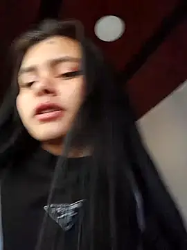 Snapshot of CHLOE_ISABELL chatting on September 2025 09:04:01 PM CHLOE ISABELL online show from September 2025 09:04:01 PM