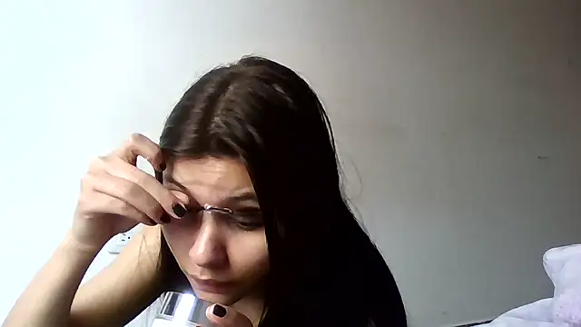 CHLOE ISABELL online show from April 2026 04:55:02 PM