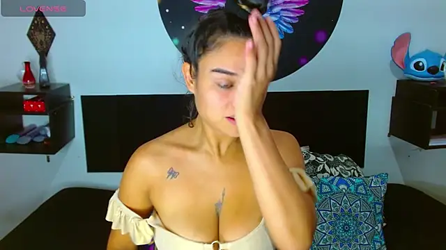 Ana Riderr online show from October 2025 12:54:02 AM