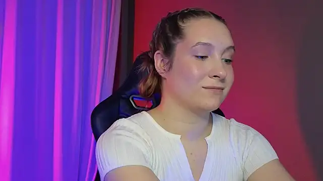 Saint Vicious online show from October 2025 08:28:01 PM