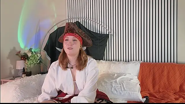 Saint Vicious online show from October 2025 08:19:02 PM