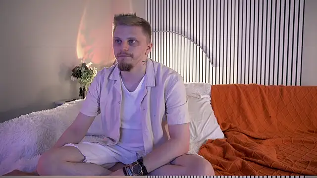 Saint Vicious online show from September 2025 08:16:01 PM