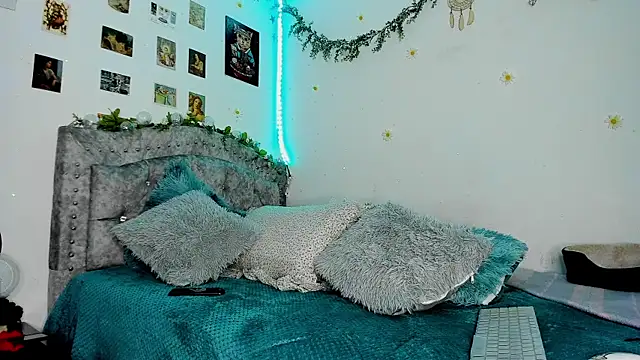 roxxystar  online show from March 2025 02:07:02 AM