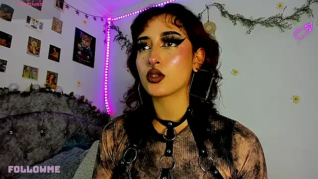 roxxystar  online show from March 2025 02:06:02 AM
