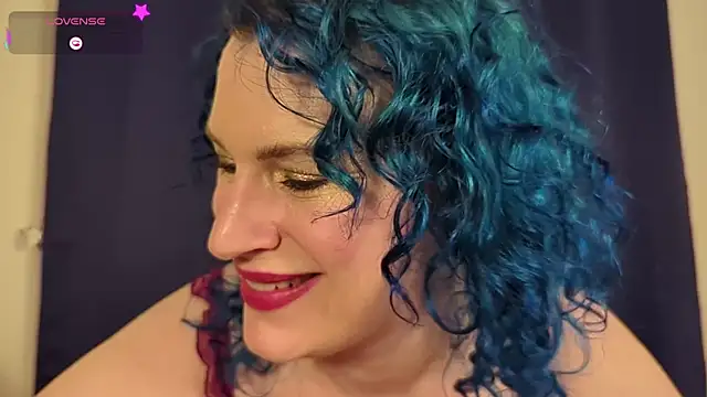 Snapshot of CupcakeCravings chatting on March 2025 06:50:02 AM CupcakeCravings online show from March 2025 06:50:02 AM