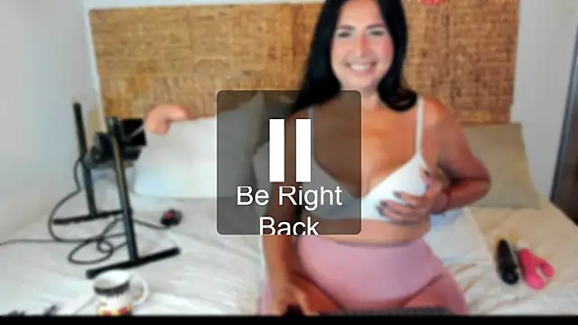 Jackiehmilf52 online show from February 2026 02:14:01 PM