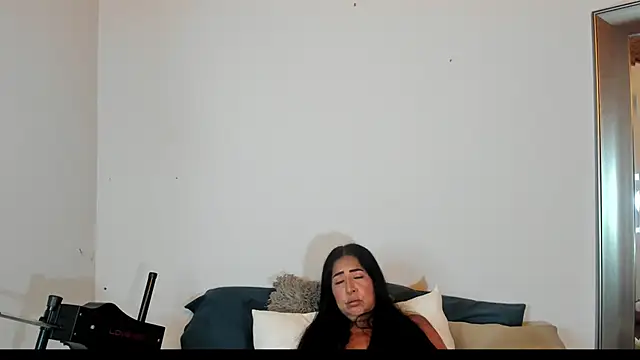 Jackiehmilf52 online show from November 2025 02:22:01 PM