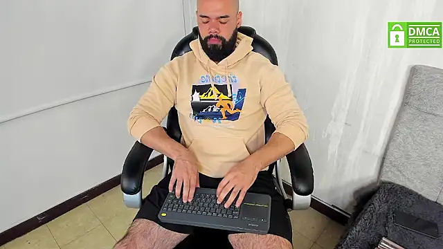 Luke Diaz7 online show from January 2026 12:03:01 AM