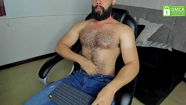 Luke Diaz7 online show from September 2025 12:32:02 PM