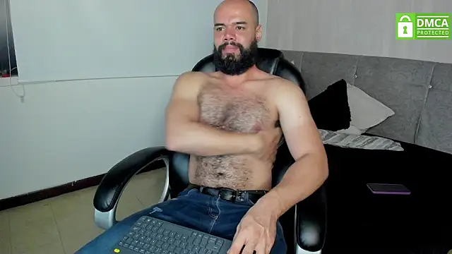 Luke Diaz7 online show from September 2025 03:32:02 AM