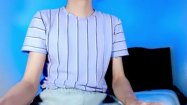 emelly horny  online show from November 2025 06:41:02 PM