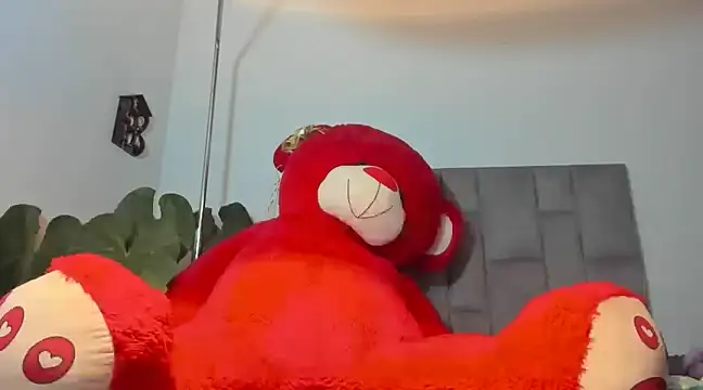 ian maik online show from February 2025 06:08:01 AM