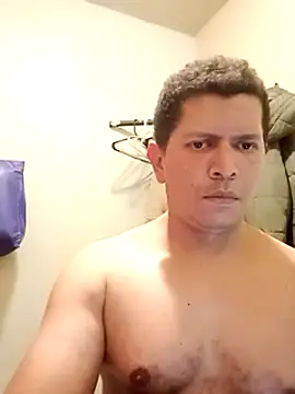 Snapshot of machoactivo1 chatting on February 2025 04:35:02 PM machoactivo1 online show from February 2025 04:35:02 PM