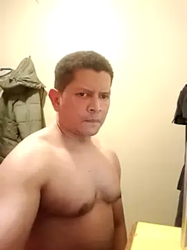 Snapshot of machoactivo1 chatting on February 2025 02:23:01 AM machoactivo1 online show from February 2025 02:23:01 AM