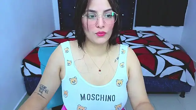 atenea 02 love online show from September 2025 12:47:02 AM