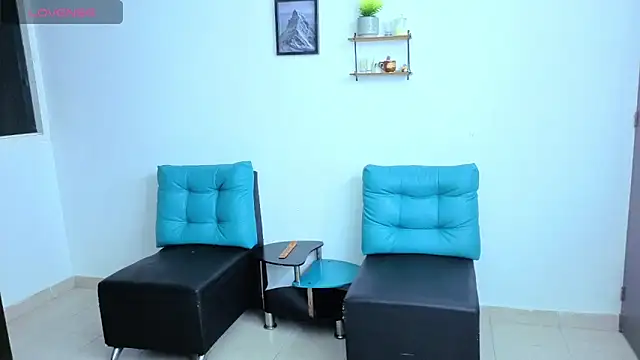 atenea 02 love online show from November 2025 11:09:02 PM