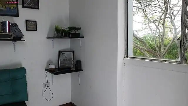 Snapshot of atenea_02_love chatting on June 2026 09:15:02 PM atenea 02 love online show from June 2026 09:15:02 PM