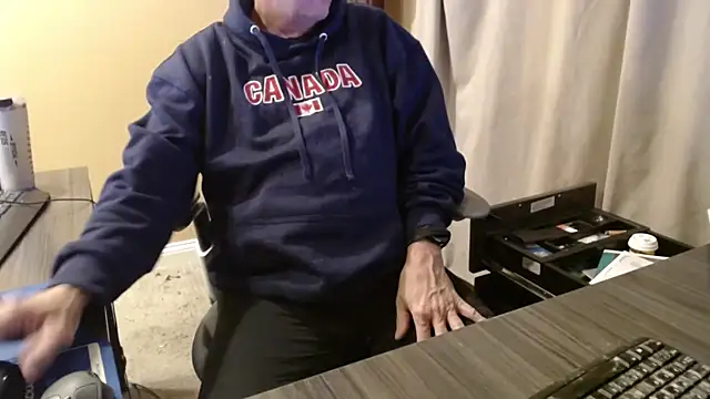 Snapshot of olderandwiser2 chatting on December 2025 05:35:02 AM olderandwiser2 online show from December 2025 05:35:02 AM