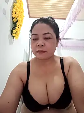 Baby-bigtits2024 online show from March 2025 08:33:02 AM