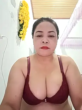 Baby-bigtits2024 online show from February 2025 10:55:01 PM