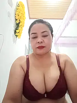 Baby-bigtits2024 online show from February 2025 12:59:02 PM