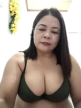 Baby-bigtits2024 online show from September 2025 01:28:02 PM