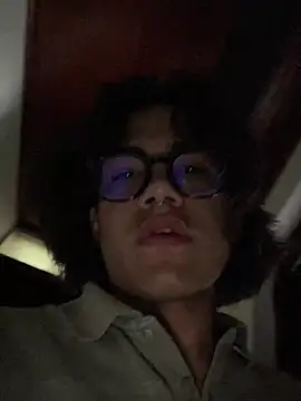 Snapshot of shadowsofgarden chatting on February 2025 02:46:01 PM shadowsofgarden online show from February 2025 02:46:01 PM