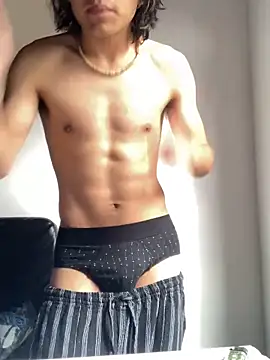 Snapshot of shadowsofgarden chatting on February 2025 01:16:01 PM shadowsofgarden online show from February 2025 01:16:01 PM