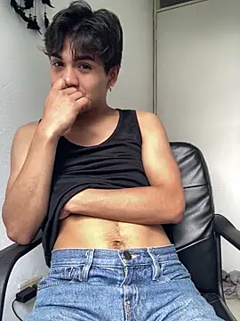 shadowsofgarden online show from April 2026 06:03:01 PM