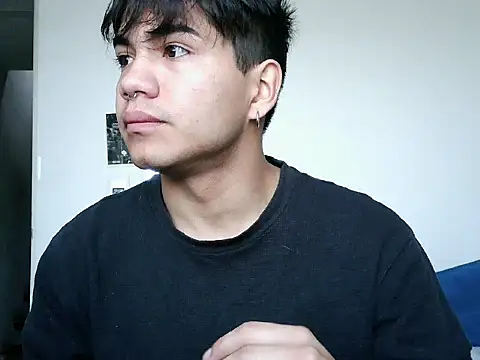 Snapshot of shadowsofgarden chatting on December 2025 12:44:02 PM shadowsofgarden online show from December 2025 12:44:02 PM