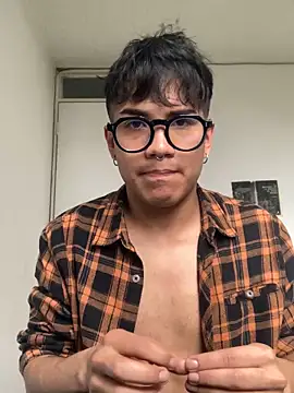 shadowsofgarden online show from April 2026 09:06:01 PM