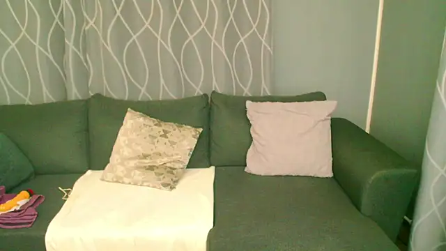 adeleadison online show from November 2025 04:57:01 AM