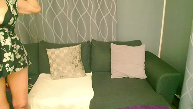 adeleadison online show from November 2025 05:17:02 AM