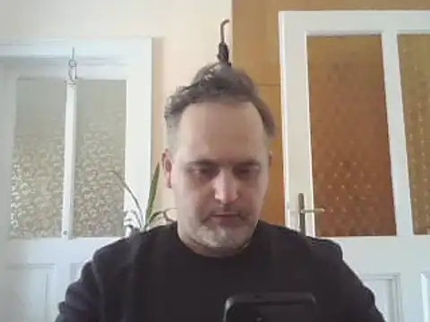 Snapshot of Szolga10 chatting on March 2025 01:56:02 PM Szolga10 online show from March 2025 01:56:02 PM