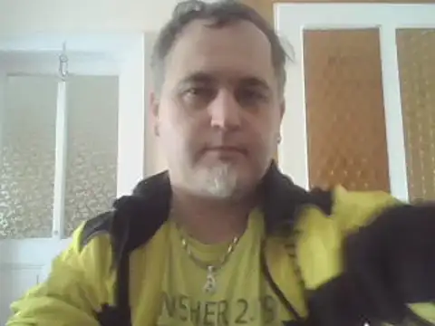 Snapshot of Szolga10 chatting on February 2025 11:16:02 AM Szolga10 online show from February 2025 11:16:02 AM