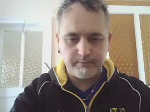 Snapshot of Szolga10 chatting on March 2025 01:12:02 PM Szolga10 online show from March 2025 01:12:02 PM