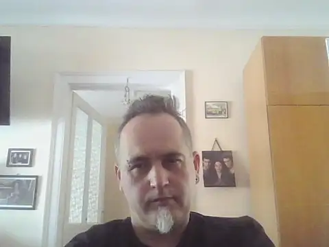 Szolga10 online show from April 2026 10:16:01 AM