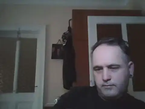 Snapshot of Szolga10 chatting on March 2025 04:24:01 PM Szolga10 online show from March 2025 04:24:01 PM