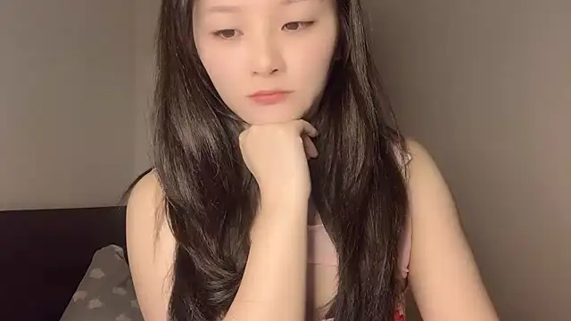 Mia-77 online show from December 2025 03:55:01 PM